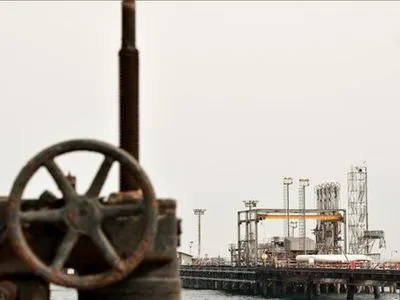 Іран скоротив видобуток нафти на тлі санкцій США