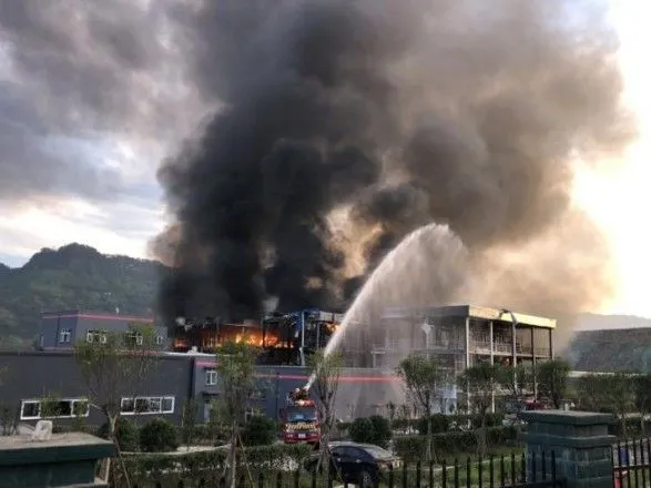 В Китае на химическом заводе произошел взрыв, погибли 19 человек
