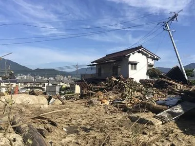 Число жертв злив у Японії досягло 204 осіб
