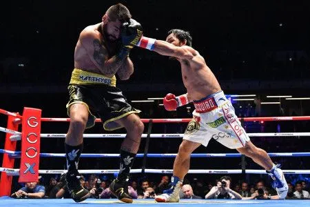 Легендарный боксер Пакьяо впервые за девять лет нокаутировал соперника