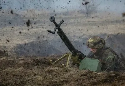 За прошедшие сутки на Донбассе двое украинских военных получили ранения