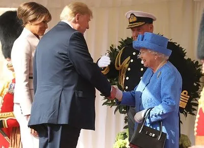Трамп розкрив деталі бесіди зі королевою Великої Британії