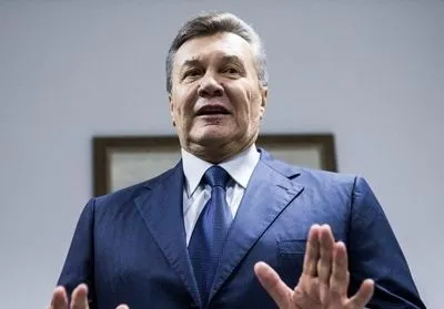 Суд перенес рассмотрение дела Януковича на завтра