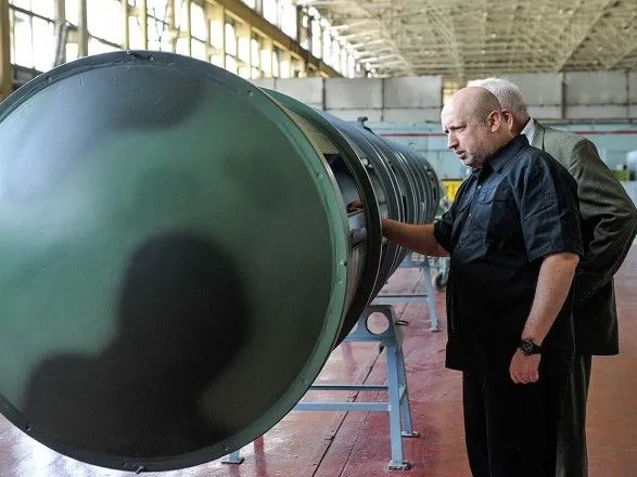 ОПК України дали завдання працювати над ракетами для протиповітряної оборони