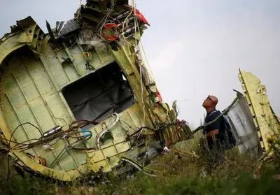 Евросоюз призвал Москву признать ответственность за авиакатастрофу MH17