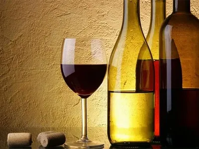 В Европе качественный алкоголь доступнее, чем в Украине - экономист