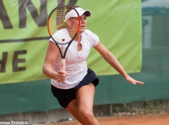 tenisistka-kozlova-probilasya-do-1-8-finalu-zmagan-u-chekhiyi