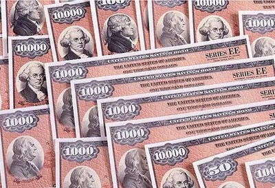 Росія вибула з числа найбільших власників казначейських паперів США