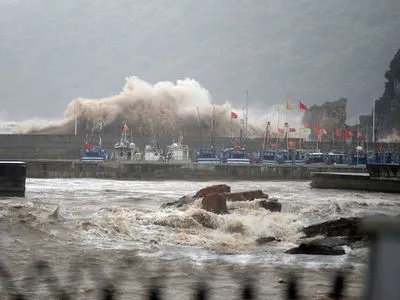На Китай насувається десятий у цьому році тайфун