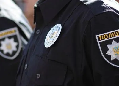 На Буковине двух полицейских уволили за избиение мужчины