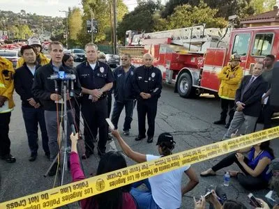 Мер Лос-Анджелеса підтвердив загибель жінки в результаті захоплення заручників.