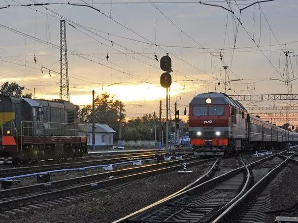 На ж/д станции в Запорожской области произошла авария: травмированы пассажиры