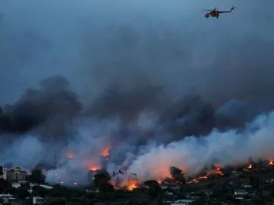 Кількість жертв лісової пожежі в Греції наблизилася до 50 осіб