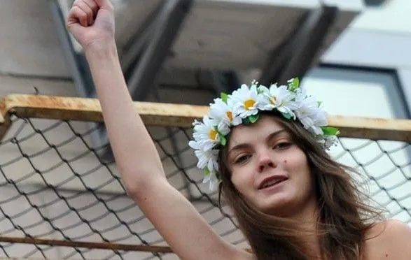 Одна зі засновниць руху Femen наклала на себе руки
