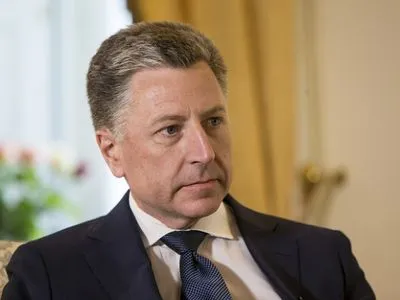 Волкер выступил за продолжение действия особого статуса Донбасса