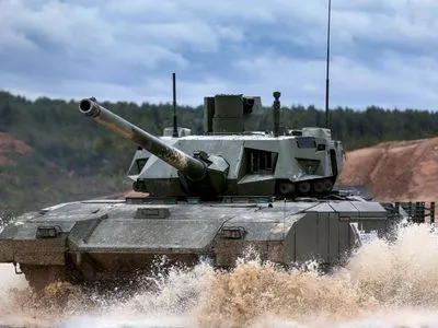 Оккупанты на Донбассе затопили танк на учениях - разведка