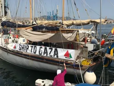 Израильская армия задержала судно, которое пыталось прорвать блокаду сектора Газа