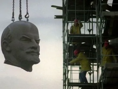 Пам’ятники Леніну виявили на Одещині: у В'ятровича вимагають демонтувати