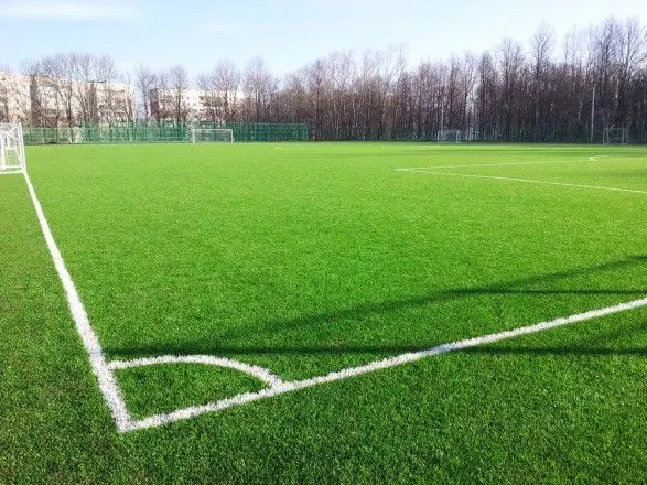 В Украине продолжается успешная реализация программы по строительству футбольных мини-полей - ФФУ