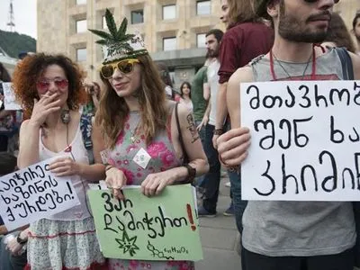 В Грузии не будут наказывать за употребление марихуаны