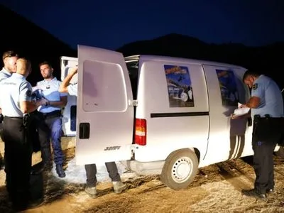 AFP: чотири людини загинули під час паводку на Корсиці