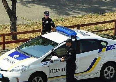 Столичная полиция устанавливает обстоятельства стрельбы во время митинга в Святошинском районе