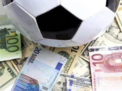Податки від “Динамо”: реальні зарплати гравців занижують у 150 разів