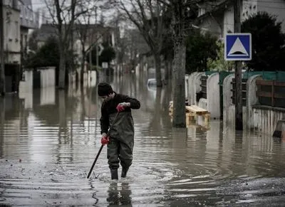 Наводнение во Франции забрало жизни троих человек