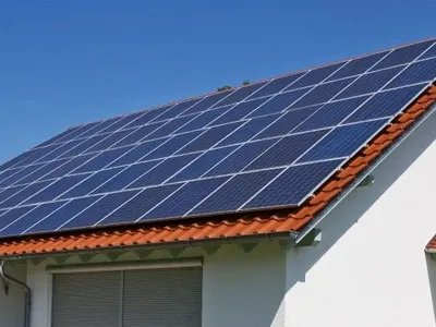 Українці активно встановлюють сонячні панелі на свої будинки