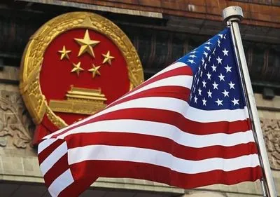 Китай ввел дополнительные пошлины на товары из США