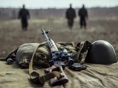 С полуночи боевики девять раз обстреляли украинские силы на Донбассе