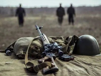 З опівночі бойовики дев'ять разів обстріляли українські сили на Донбасі