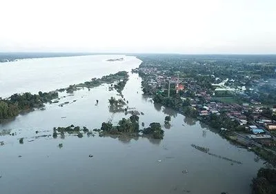 У Таїланді через сильні дощі затопило 9 провінцій
