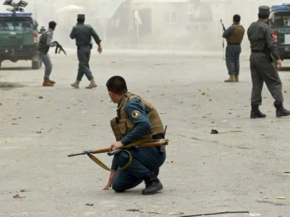 Вибух прогримів біля колони іноземних військових в Афганістані: є жертви