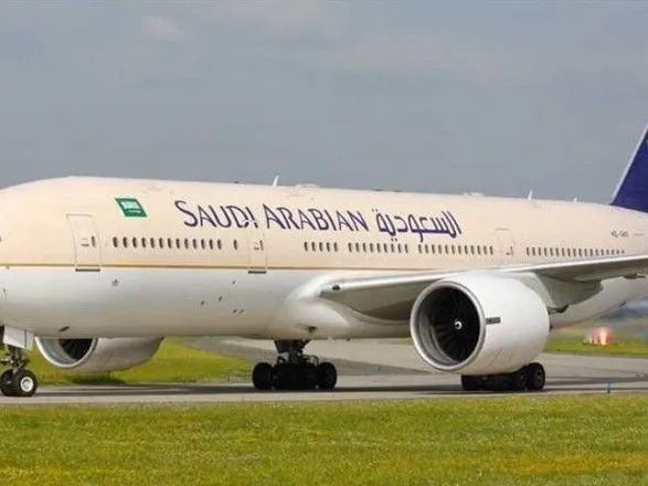 aviakompaniya-saudi-arabian-airlines-prizupinit-poloti-v-i-z-toronto