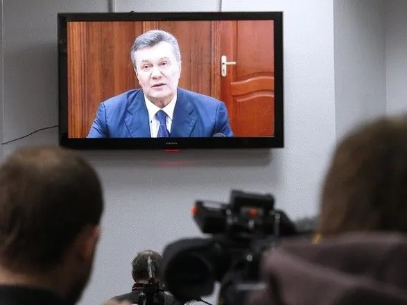 Новый бесплатный защитник Януковича начал знакомиться с делом