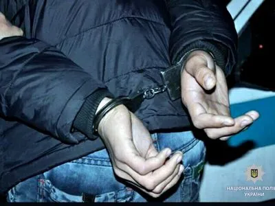 Суд арештував членів банди, яка грабувала заможних харків'ян