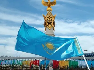 В Казахстане запретили ретрансляцию 88 иностранных каналов, в частности RT и "Дождь"