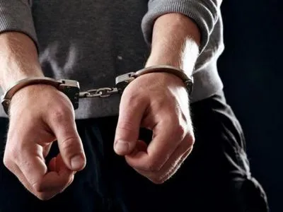 ДФС затримала екс-співробітника митниці за підозрою у викраденні арештованих товарів