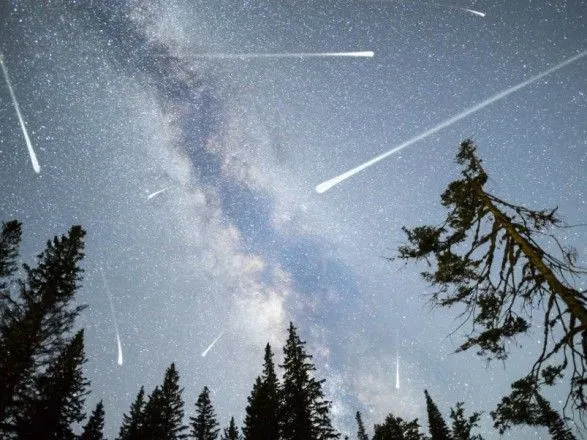 Астроном рассказал, где и когда можно будет увидеть звездопад Персеиды в Украине