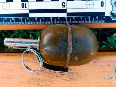 Поблизу житлового будинку у Харкові знайшли гранату