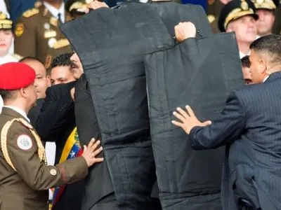 Венесуэла официально попросила Колумбию выдать подозреваемых в покушении на Мадуро