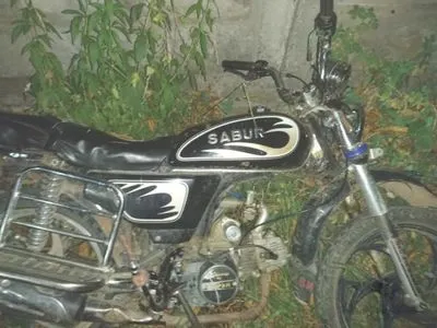 На Закарпатье мотоциклист сбил двух женщин с младенцем и скрылся
