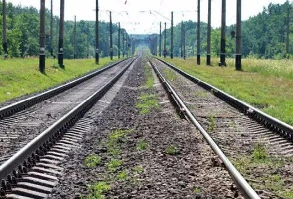 Уряд не збирається відновлювати залізничне сполучення з окупованим Донбасом