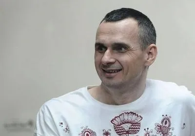 Адвокат рассказал, когда Сенцов готов прекратить голодовку