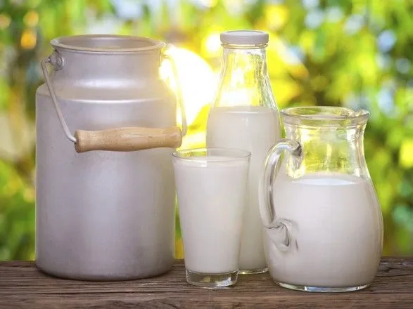 Контролеры изымают молоко украинских производителей