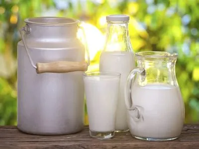 Контролеры изымают молоко украинских производителей
