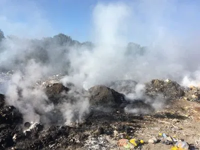 У Полтавській області загорілося сміттєзвалище