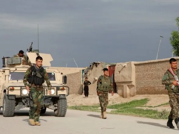 ЗМІ дізналися про 17 загиблих військових в Афганістані при атаці талібів на базу