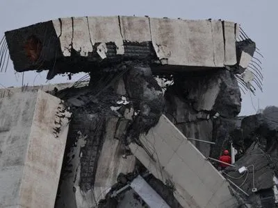 Обвал мосту в Італії: загинули 35 осіб